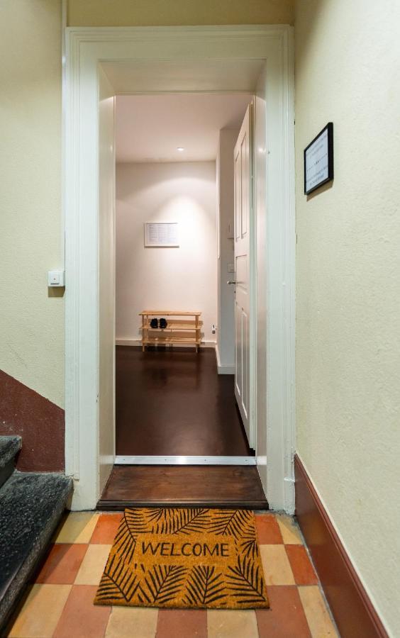Historische Wohnung Im Herzen Der Thuner Altstadt Екстериор снимка