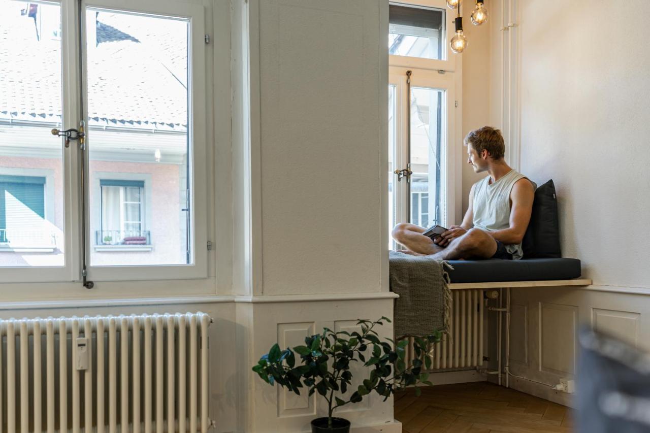 Historische Wohnung Im Herzen Der Thuner Altstadt Екстериор снимка